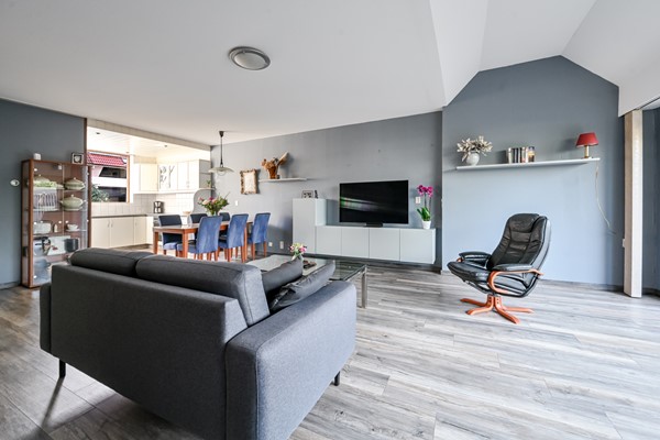 Medium property photo - Spreeuwenhoek 13, 3201 JM Spijkenisse